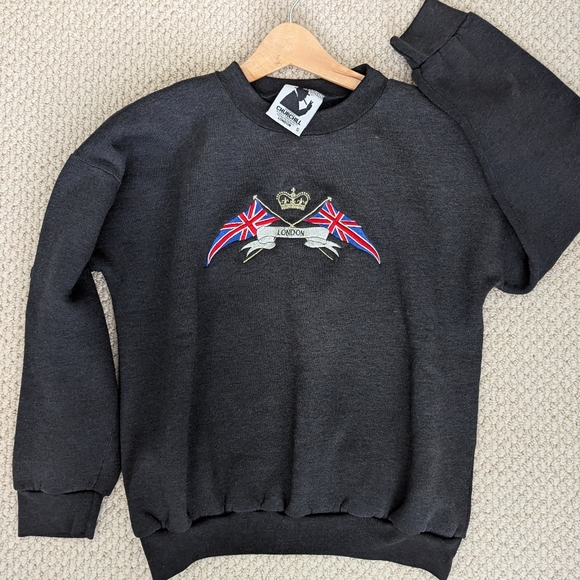 Buckingham London Embroidered Sweatshirt from England Women S/M British Royals - Picture 9 of 14